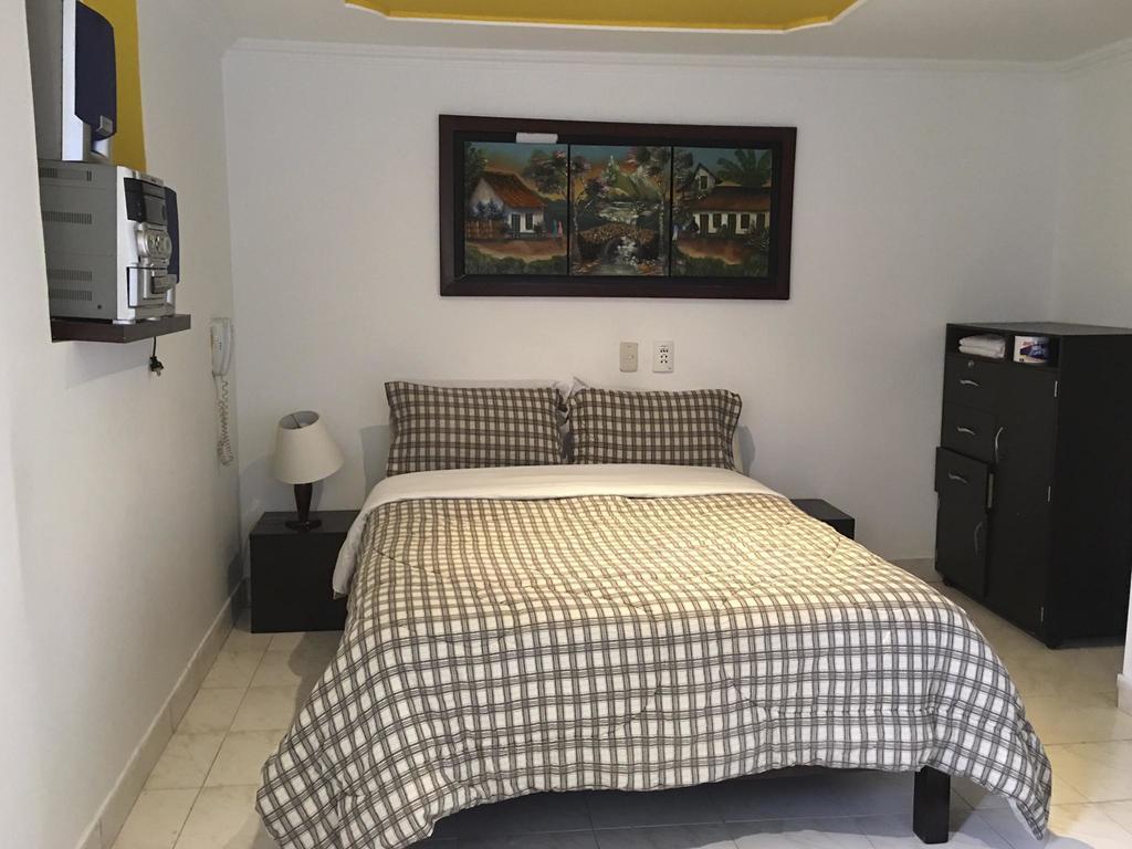 La Gran Fortaleza B&B Богота Екстериор снимка