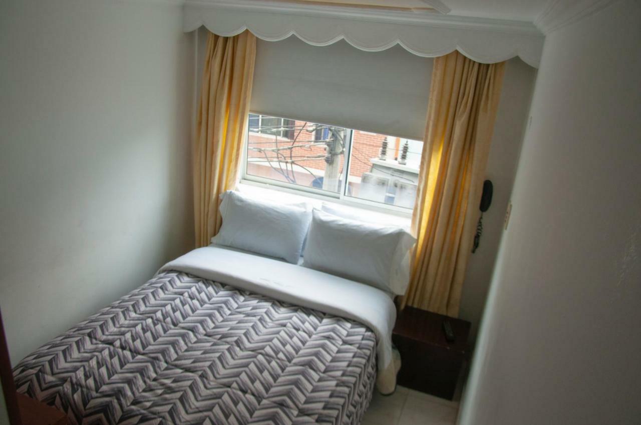 La Gran Fortaleza B&B Богота Екстериор снимка